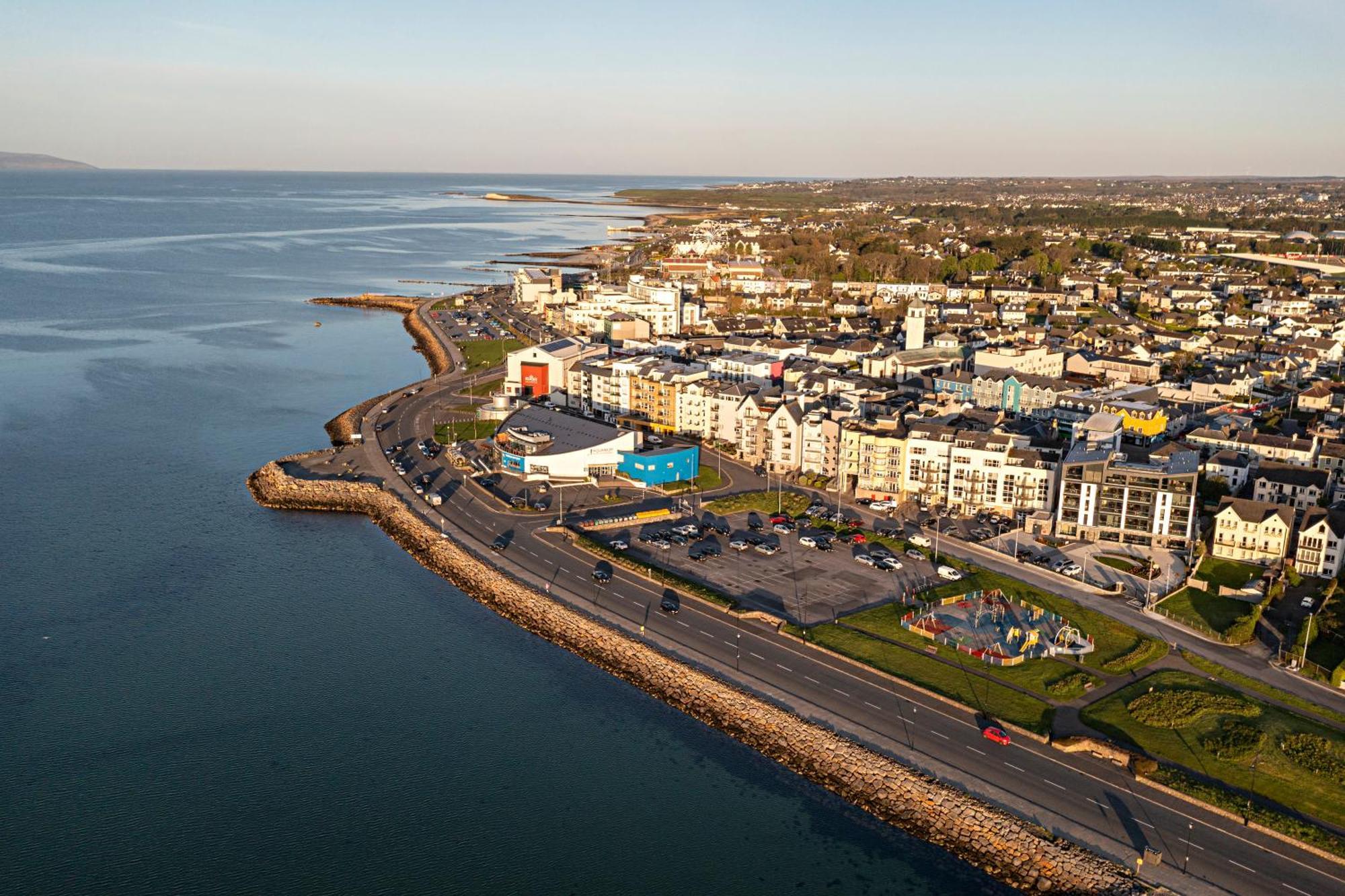 Shoreline Apartments Galway Exterior foto